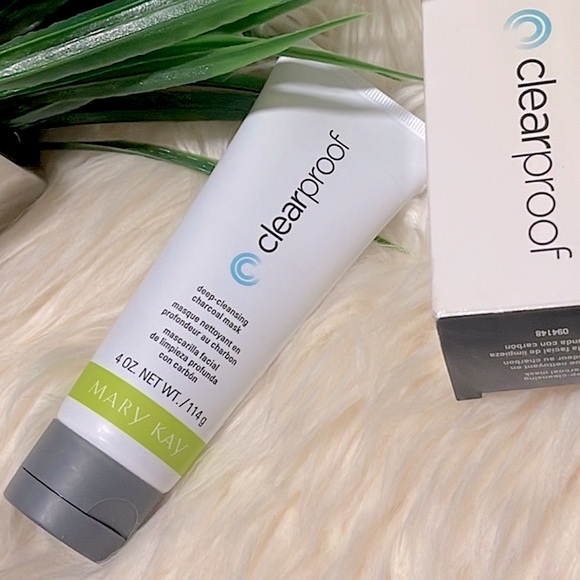 Mary Kay Clear Proof Deep Cleansing Charcoal Mask - Picture 2 of 6
